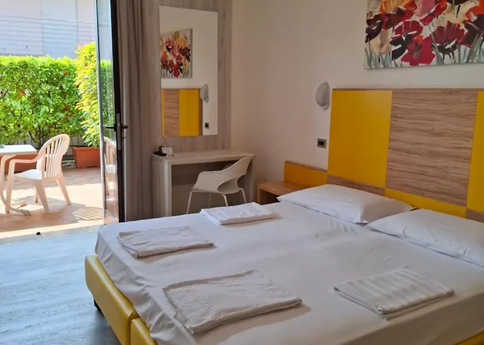 Hotel Onda Torri Del Benaco