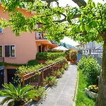 Garni Onda 酒店 2*