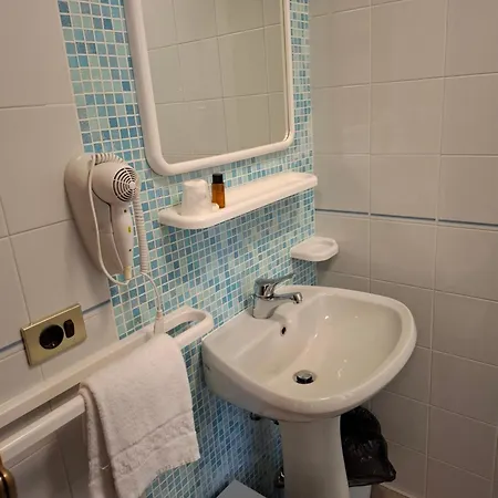 Garni Onda Torri Del Benaco